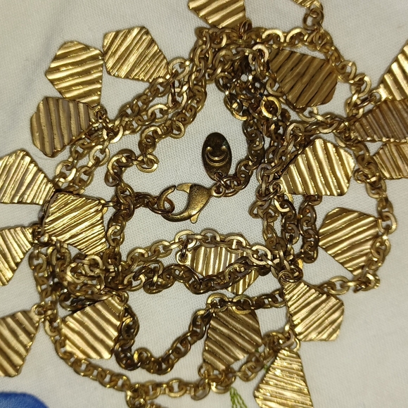 Charming Charlie necklace. - Picture 3 of 4